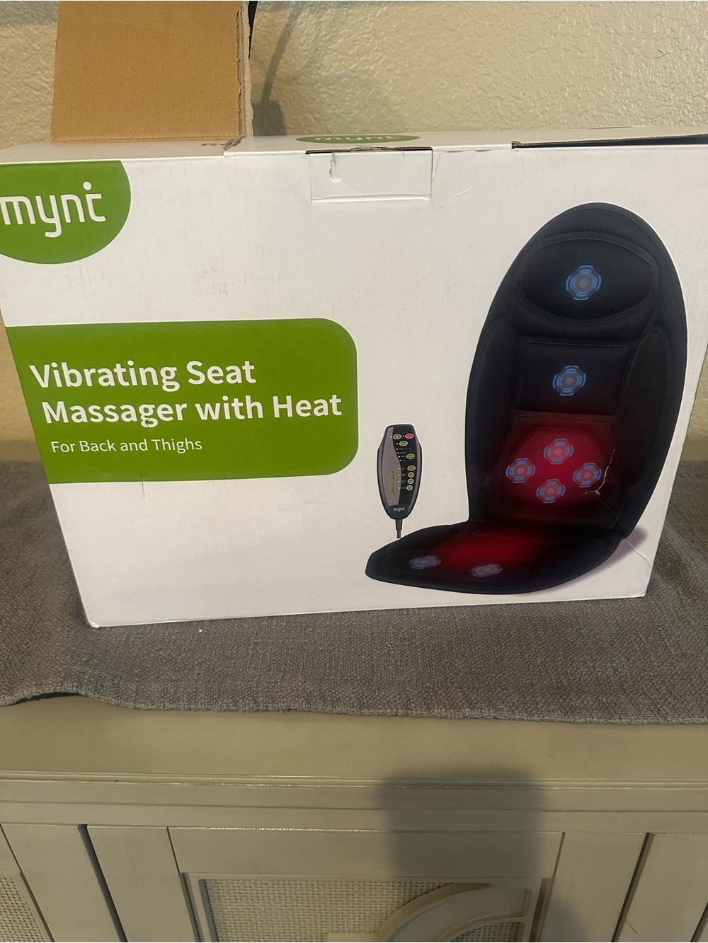 Mynrt Vibrating Seat Massager with Heat - Black